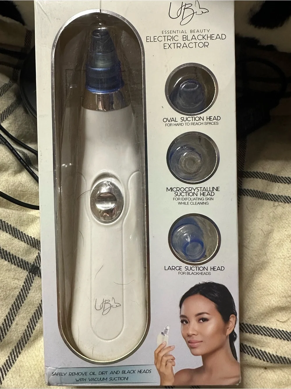 White Electric Blackhead Extractor